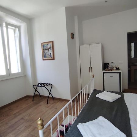 Papavero Rooms 普拉 外观 照片